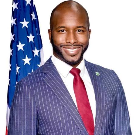 Commissioner Allen Thomas